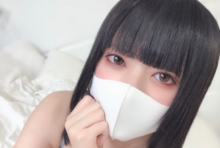 Tsumugi 18 years old Super beautiful girl virgin and pure absolute cute real amateur