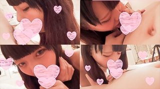A neat and clean active reading mogal with a very thin style It is a fiercely rich raw vaginal cum shot